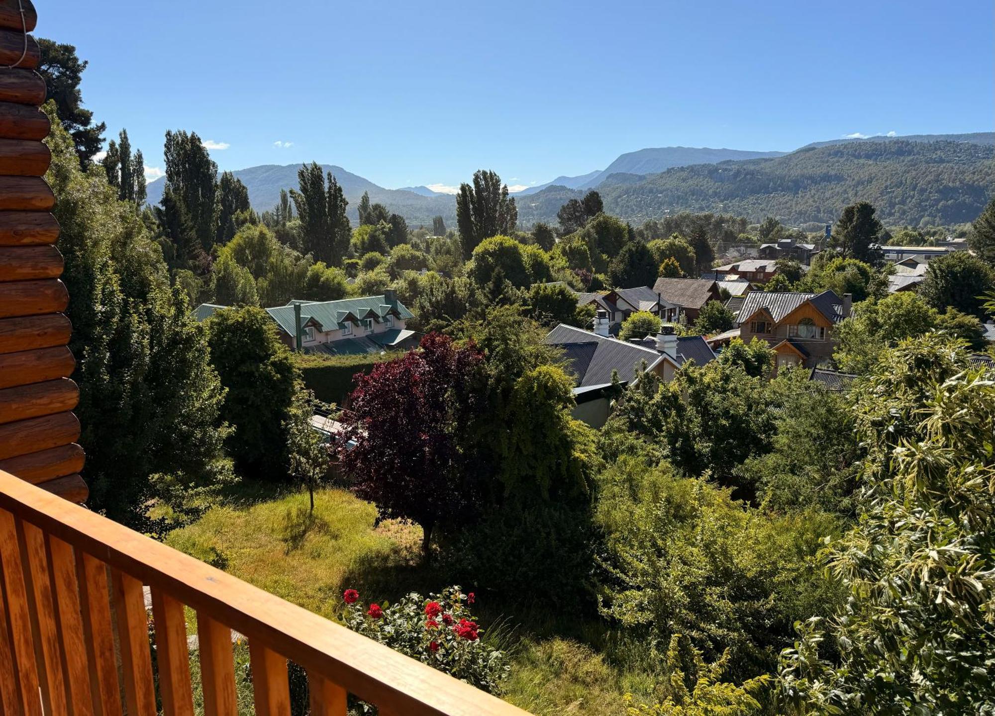 Hosteria Baerenhaus San Martin de los Andes Exterior photo